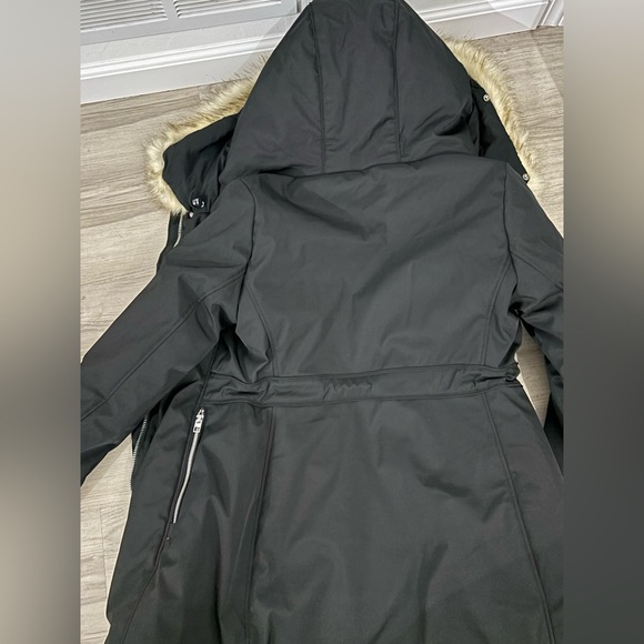 Zara Black Jacket with Fur Hood - Picture 5 of 5